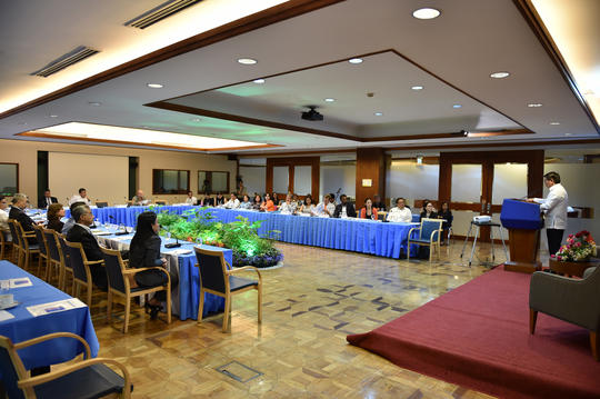 Bangko Sentral ng Pilipinas Governor Amando M. Tetangco, Jr.'s opening remarks Bangko Sentral ng Pilipinas Governor Amando M. Tetangco, Jr.'s opening remarks