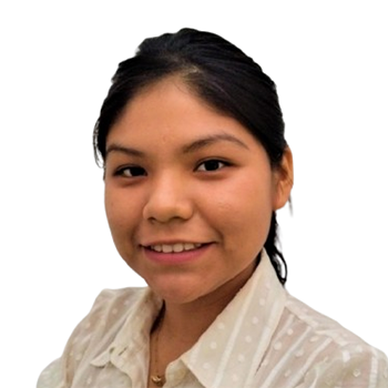 Ashley headshot photo