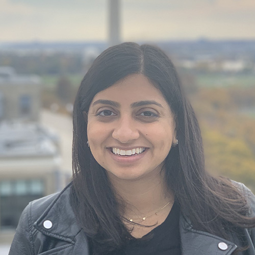 Shahana headshot photo