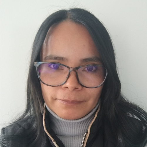 Paola headshot photo