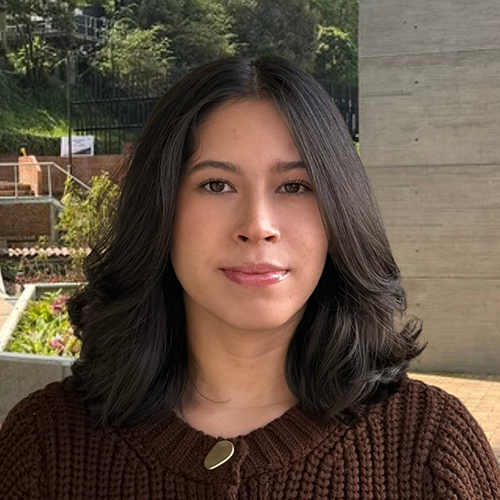 Katherine headshot photo