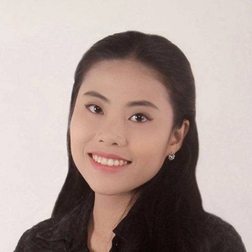 Charlotte headshot photo