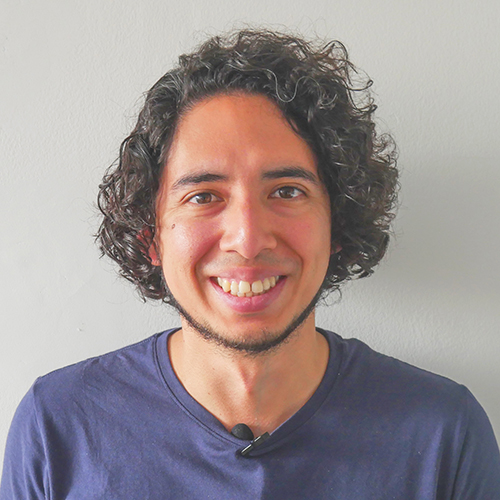 Fernando headshot photo