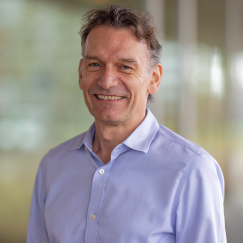 Günther-Fink-headshot-photo