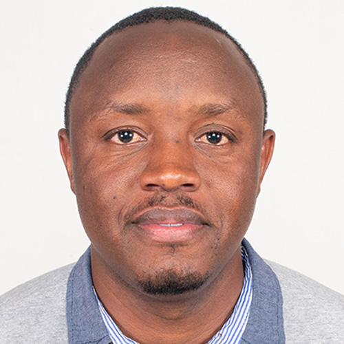 Stephen-Kagera-headshot-photo