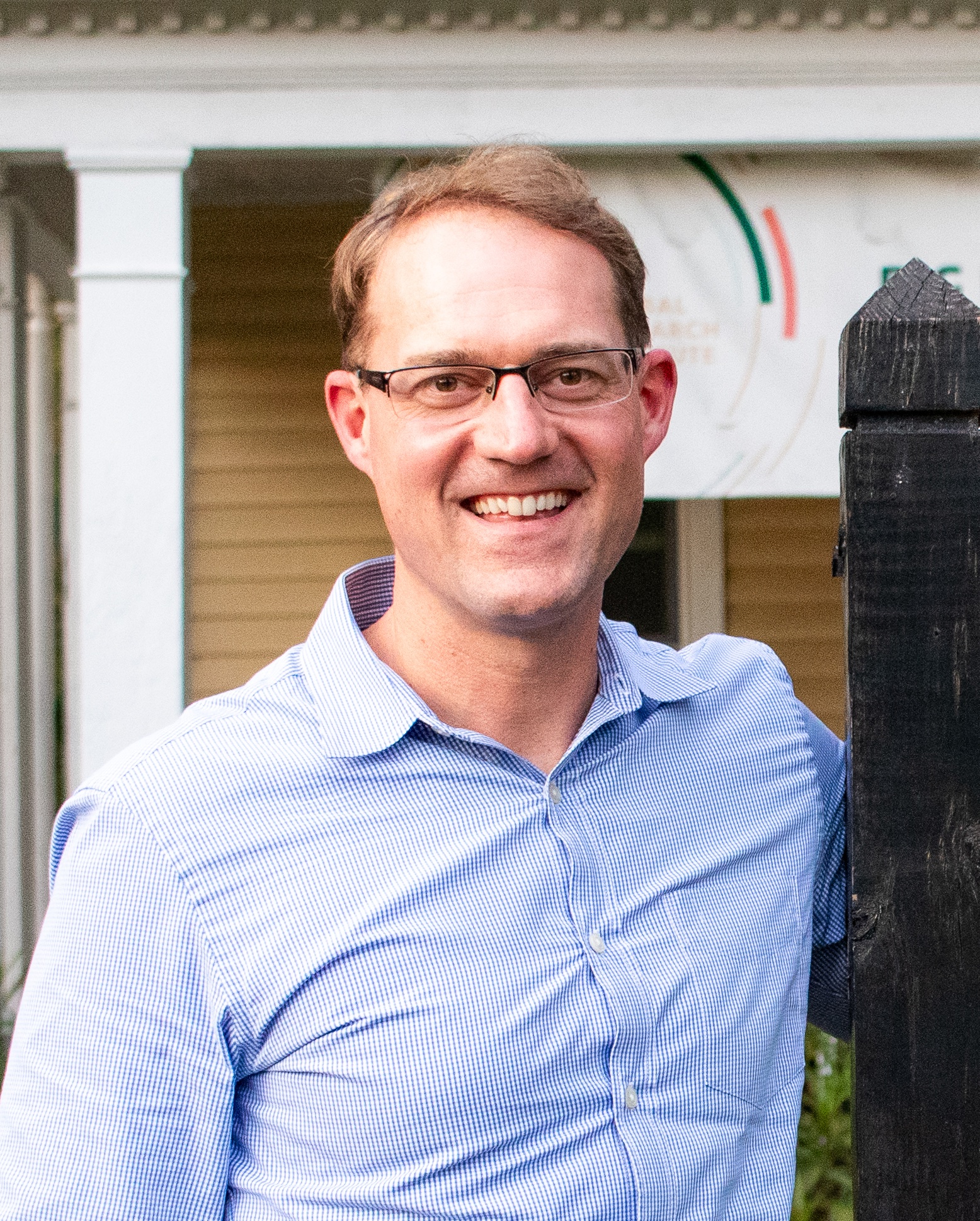 Dr. Philip Roessler