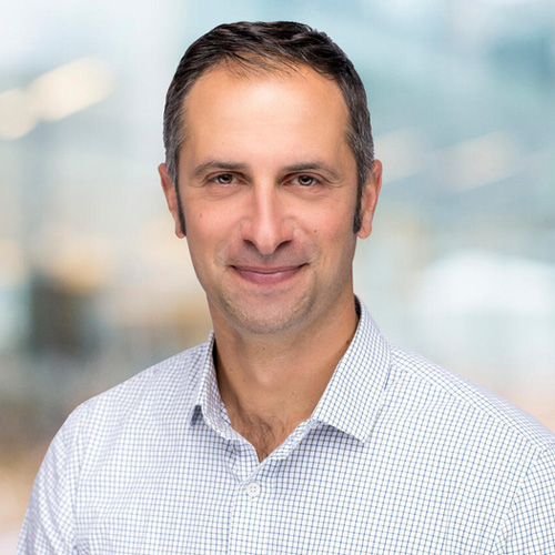 Seth-Garz-headshot-photo