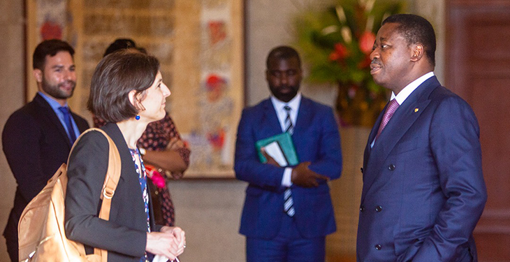 Annie-Duflo-avec-Faure-Gnassingbe-Président-du-Togo.jpg