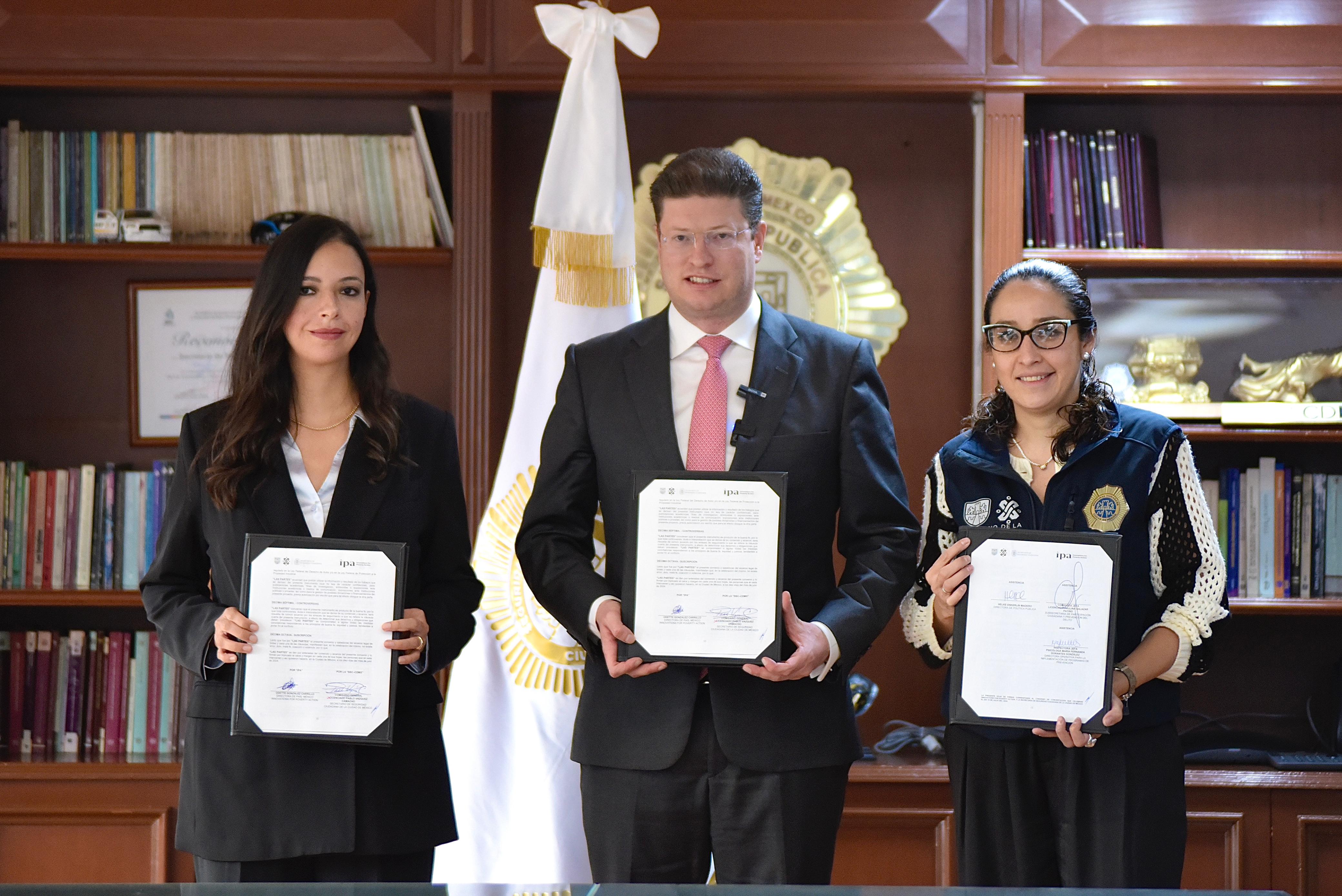 IPA Mexico Country Director Odette Gonzalez and representatives