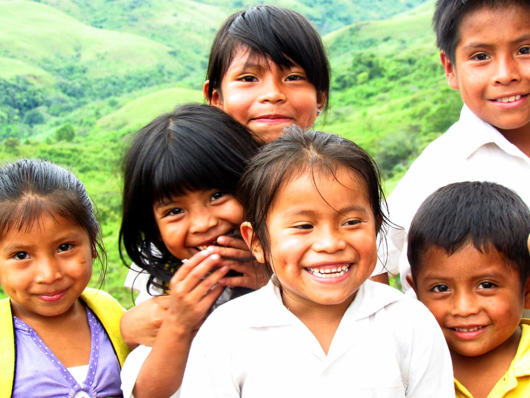 Une photo d'enfants au Panama. Cette photo a été utilisée dans un article de blog de 2018 sur JADENKA, co-écrit par Emma Naslund-Hadley, Carmen Albertos et Cynthia Hobbs de la JID. © 2018 BID / Emma Naslund-Hadley