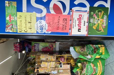 A corner store in Mexico accepting card payments © 2022 Sean Higgins