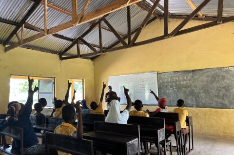 A Differentiated Learning classroom in Ghana. © 2023 Kanan Dubal