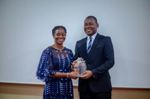 Maud Amon-Tanoh, IPA Country Director for Francophone West Africa, receiving an award from the DESPS